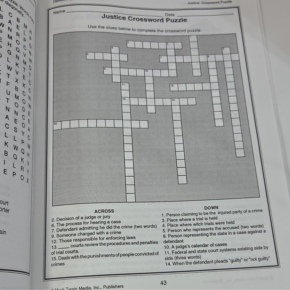 Books - Picture 5 of 8